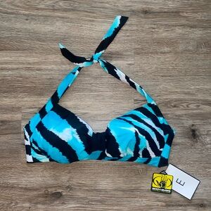 ⭐️ 3 for $15 NWT Halter Bikini Top